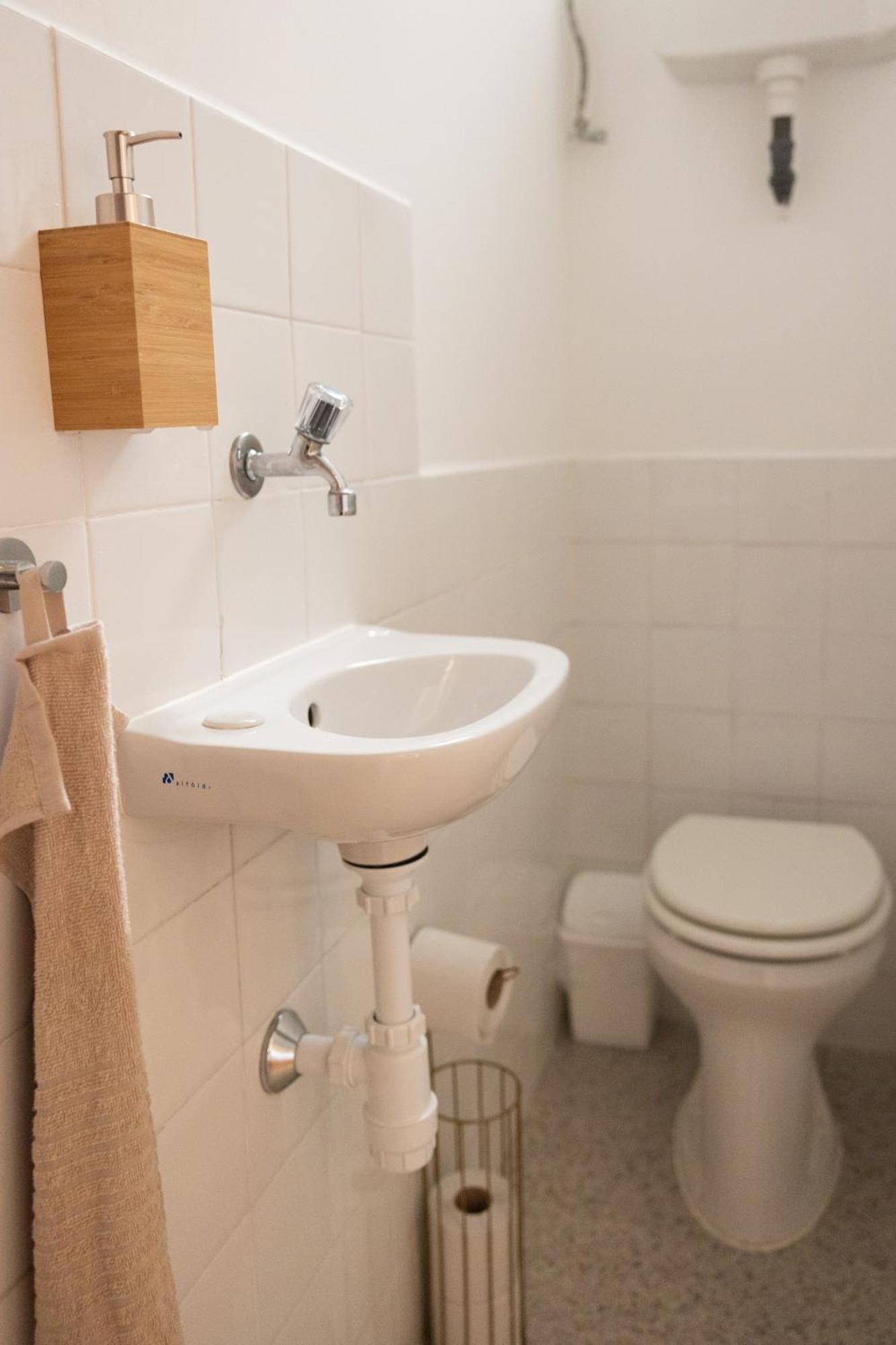 Cozy Apartment In ブダペスト エクステリア 写真